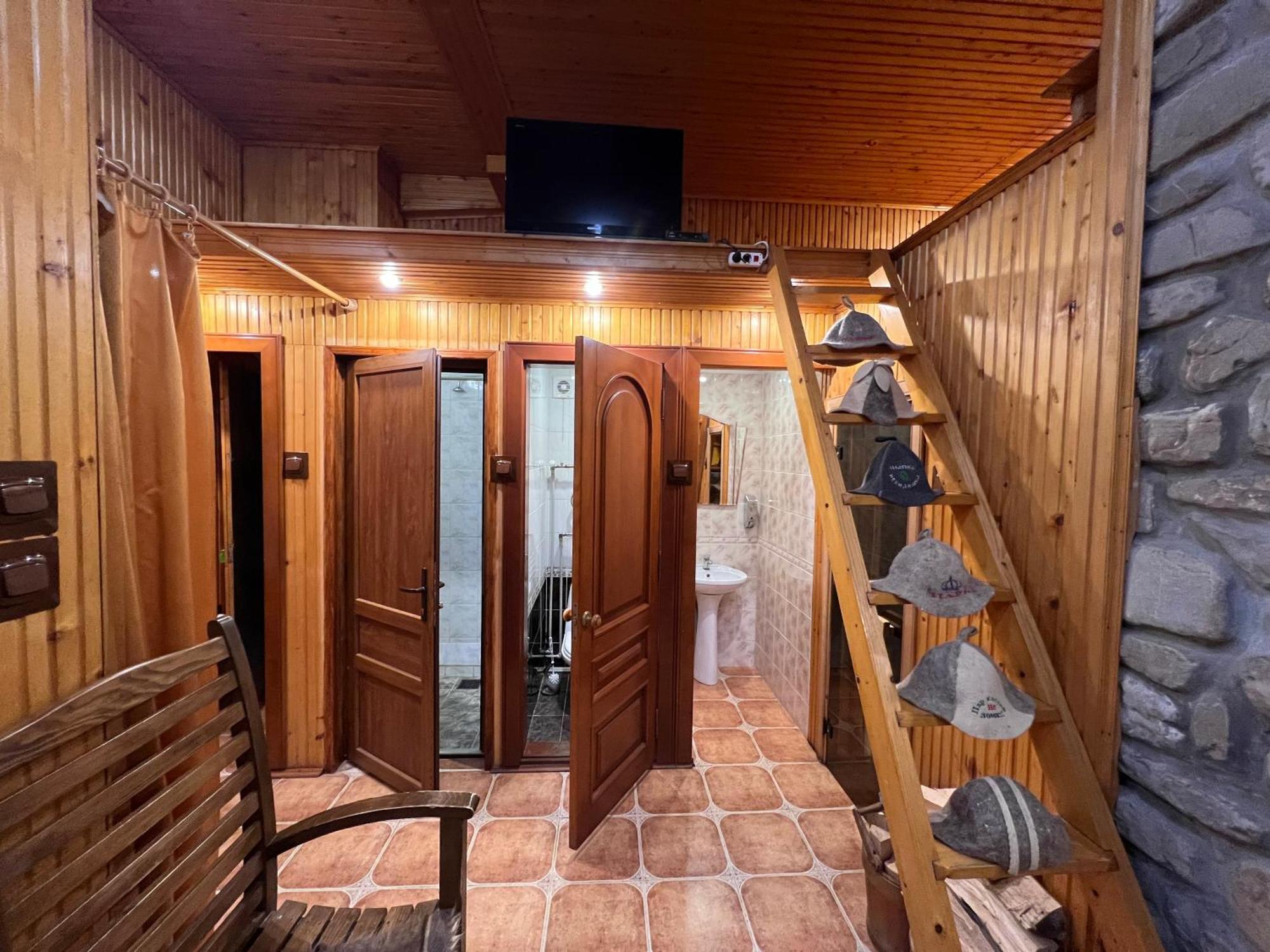 ירמכה U Yaroslava Hotel מראה חיצוני תמונה